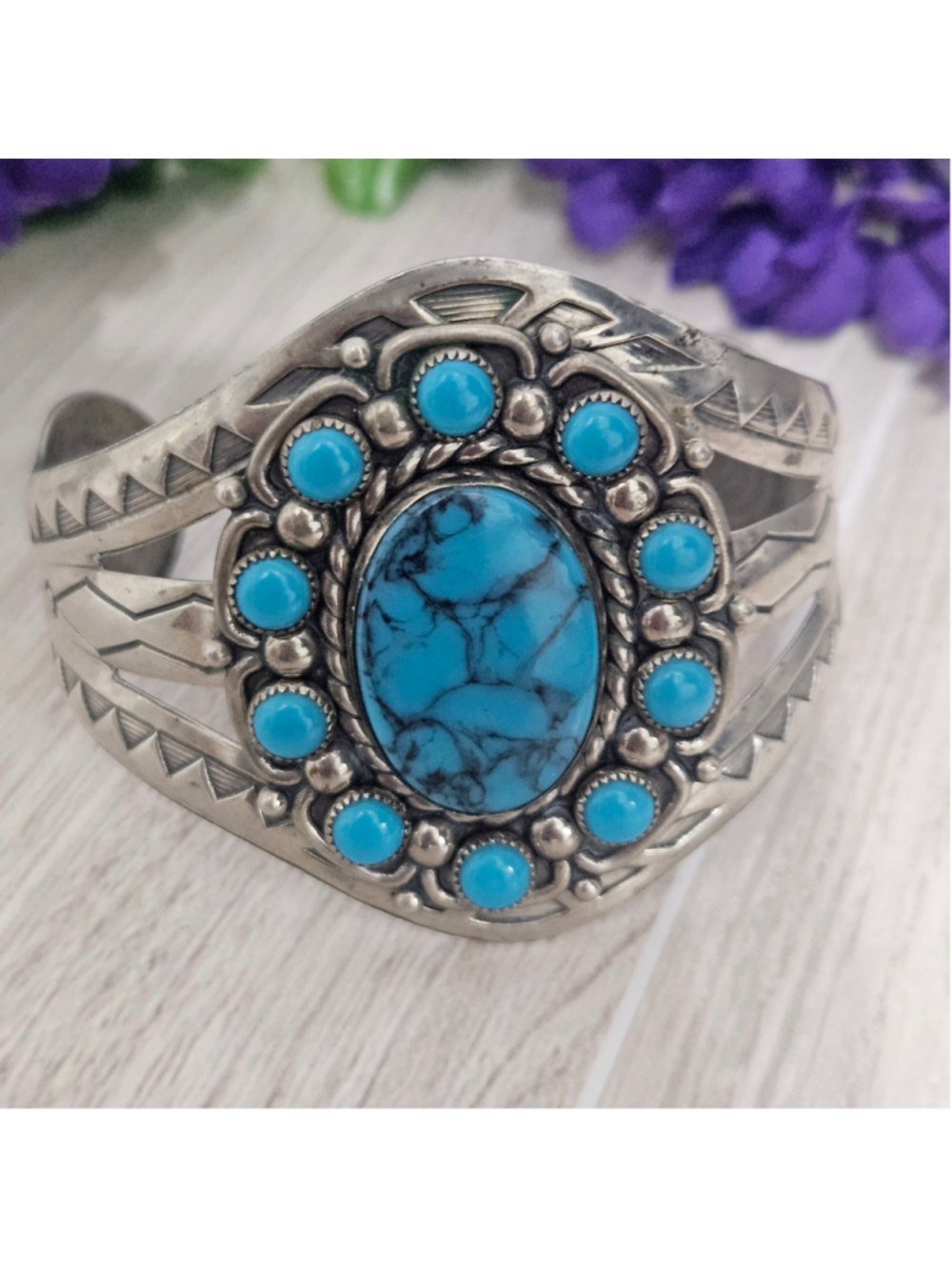 BELL Nickel Silver Southwestern Cuff Bracelet Turquoise Ethnic Style